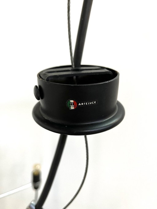 Versión temprana de la lámpara Arteluce modelo 1097/30 de Gino Sarfatti, 1958.