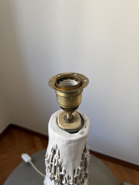 TABLE LAMP, ITALY, 1978, Monumental Base, Italian Brutalism – Gilberti, Ceramic (photo 8 of 8)