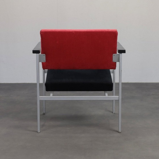 Nederlandse minimalistische fauteuil, jaren 60 – Textile (photo 4 of 8)