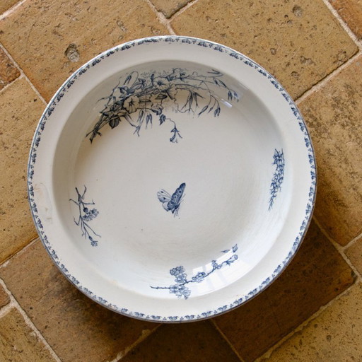Very large 19th-century Sarreguemines ironstone "Carmen" deep platter with butterfly