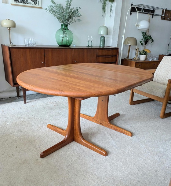 Vintage Danish Teak Extendable Round Dining Table – Wood (photo 3 of 6)