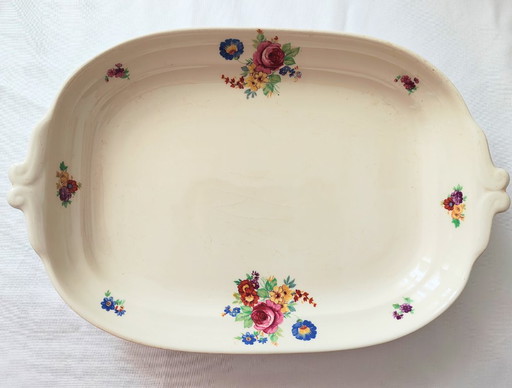 Brocante Cottage core Vintage1940s Petrus Regout Maastricht set – Grote serveerschaal & 2 borden (Boudewijn Pioenroos)