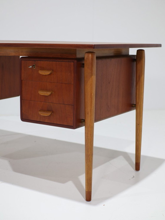 Freestanding teak double-sided Danish 1960s vintage Desk, Wood, Brown, Mid Century Modern (photo 9 of 15)