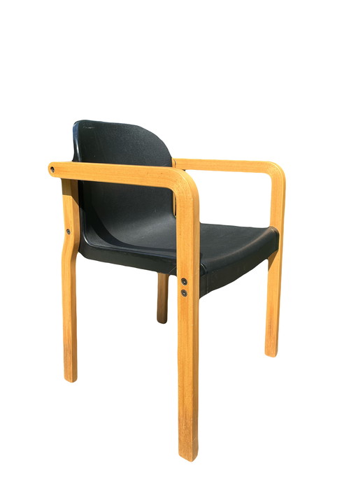 Fauteuil moderne de THONET