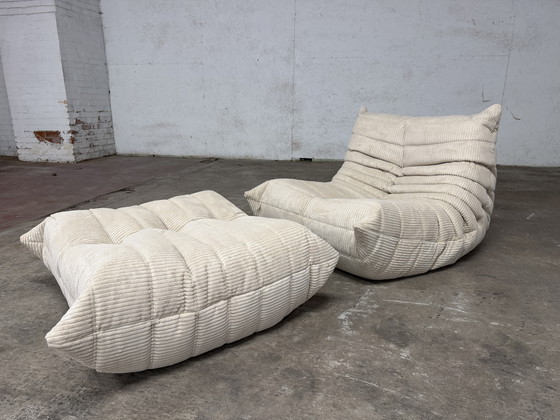 Image 1 of Sofá individual y puf Ligne Roset Togo (+elementos adicionales) en pana beige.