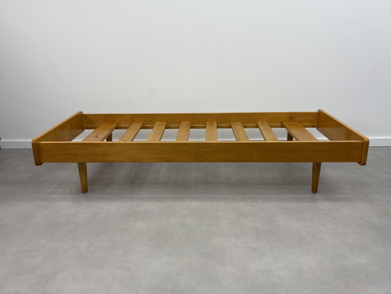 Vintage Minimalistisch Daybed / Eenpersoonsbed Jaren 50/60 – Eenpersoonsbedden, Wood (photo 3 of 13)