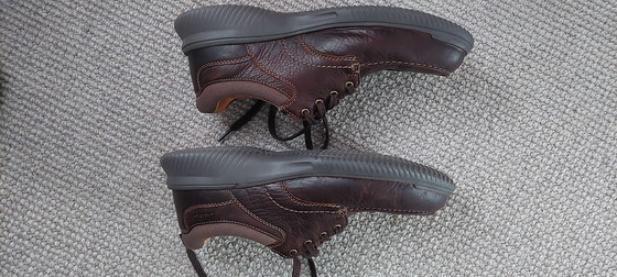 Image 1 of CLARKS donaway edge brown lace-up shoes
