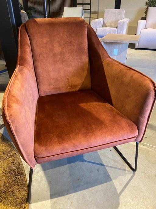 Yuni Armchair