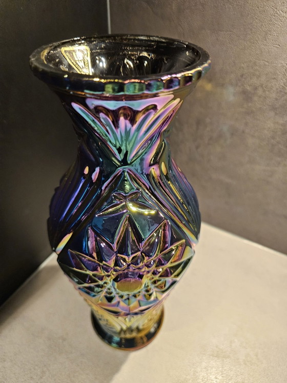 Beautiful Vintage LGW Lead Crystal "Curved Star" Vase – Glass (photo 2 of 12)