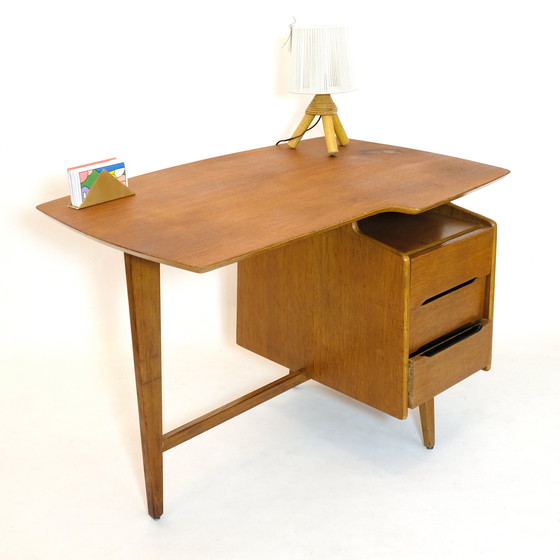 Image 1 of Vintage eikenhouten driepoot bureau van Jacques Hauville, 1950