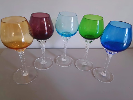 Ensemble de 5 verres à liqueur de Murano soufflés à la main