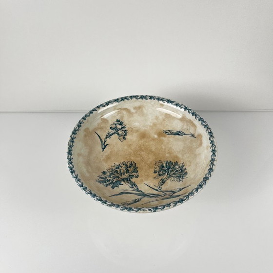 Image 1 of "Carnation" model fruit bowl, KG Lunéville, ironstone, 19th century