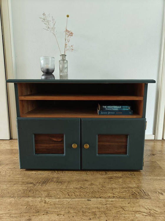 Meuble gris-bleu vintage / Meubles tv – Détails en bois – Brass, Wood (photo 2 of 7)