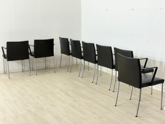 Image 1 of 8 elegante design vergaderstoelen in zwart leer