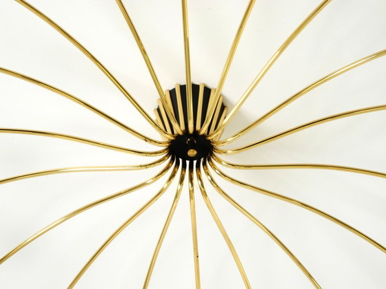 Image 1 of Bellissima ed enorme lampada da soffitto Sputnik in ottone, stile moderno di metà secolo, con 18 bracci | Ø 113 cm