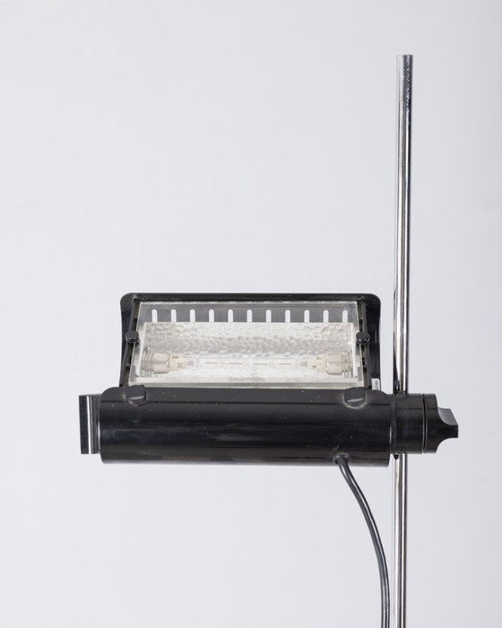 Image 1 of Vintage 1970s floor lamp mod "Colombo 626" design Joe Colombo for Oluce