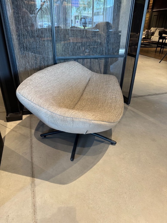 Image 1 of Etichetta Gigi Armchair