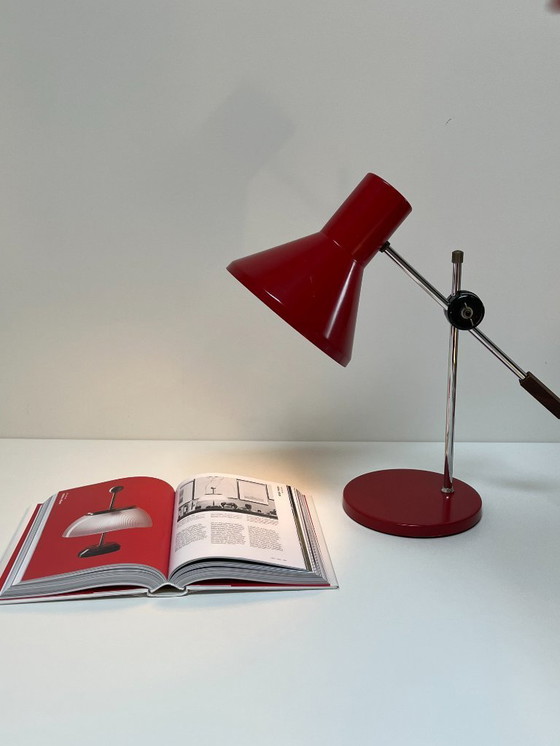 Image 1 of Lampe de bureau vintage rouge par Anvia (J.J.M. Hoogervorst)