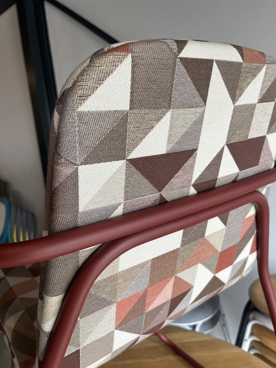 Image 1 of Bogaerts arm chair in bordeaux red frame and checkered upholstery in shades of pink and red