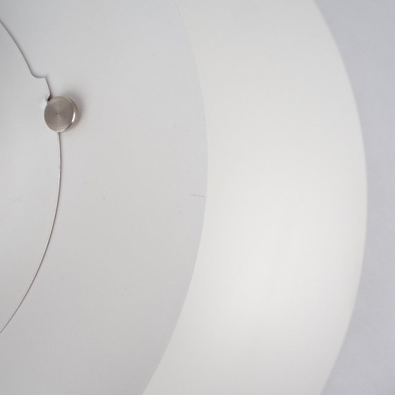 Par de lámparas colgantes PH 5 de 2 pulgadas diseñadas por Poul Henningsen. – Louis Poulsen (photo 12 of 15)