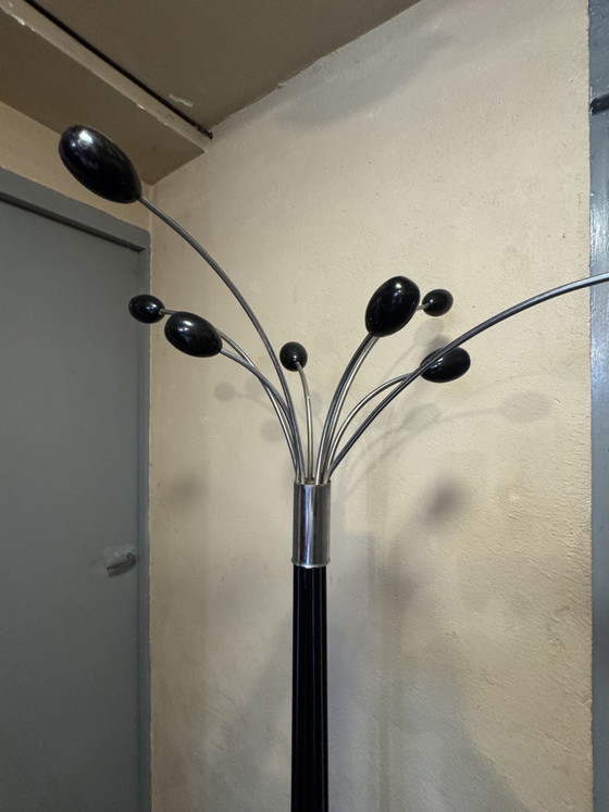 Appendiabiti di design italiano – Metallo cromato e laccato nero – Anni '60-'70 (photo 3 of 13)