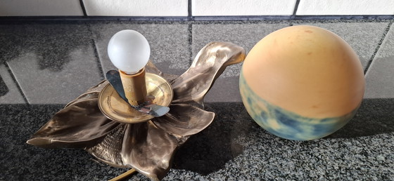 Image 1 of Lampada a forma di luna in vetro vintage