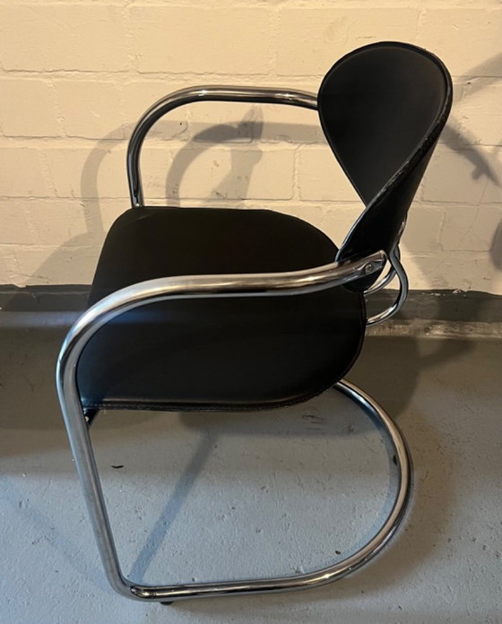 Image 1 of Set of 11 vintage cantilever chairs by Effezeta (attributed) – Italian Bauhaus design (1980s)