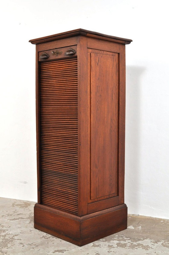 Image 1 of Antieke eiken roldeurkast / archiefkast, 1890s