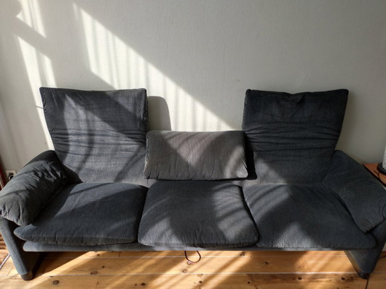 Image 1 of Cassina 675 Maralunga sofá 3 plazas velluto bicolor zw/grijs