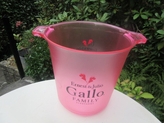 Ernest & Julio Gallo Family Pink Champagne Bucket Vintage – Accessoires de table, Plastic (photo 8 of 8)