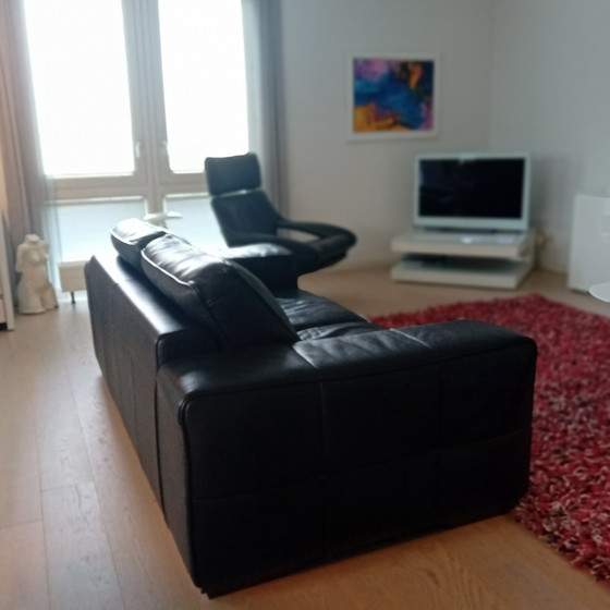 Image 1 of Sofá de cuero de 3 plazas Zanussi