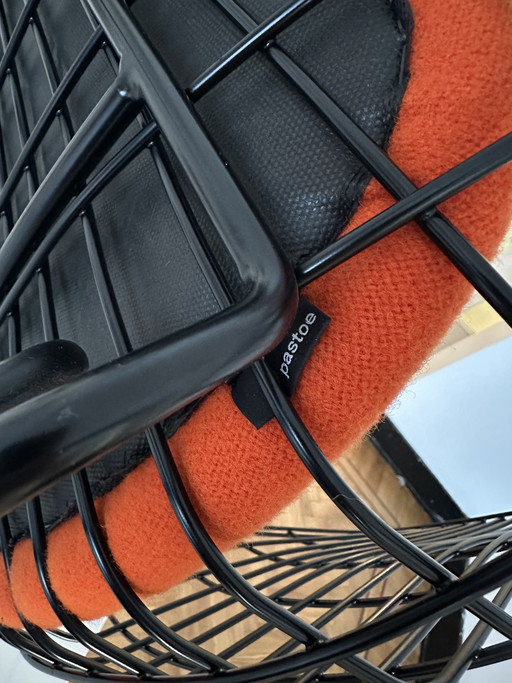 Set of 4 (or 6) original SM05 Wire Chairs, designed by Cees Braakman and Adriaan Dekker for Pastoe (1958).