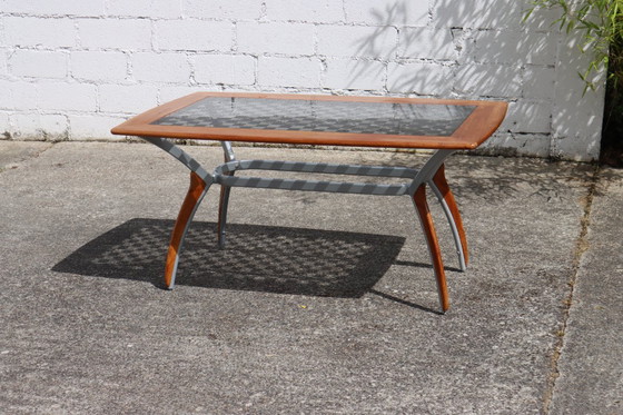 Image 1 of Italiaanse eettafel van glas, hout en metaal - Italiaanse design eettafel - jaren 80