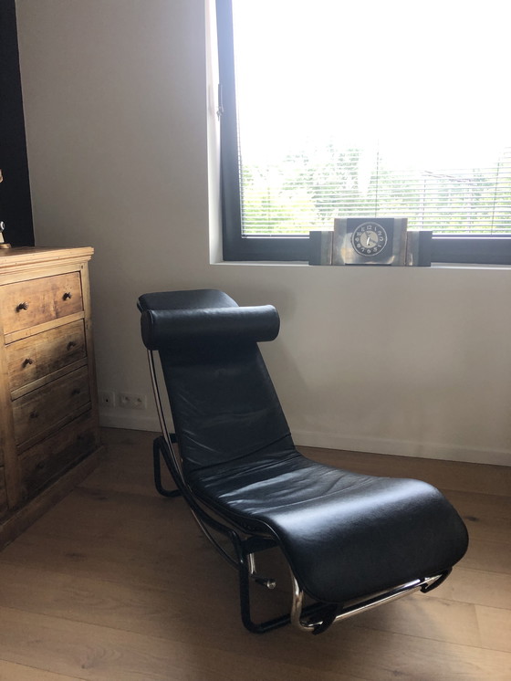 Image 1 of Salon Zetel