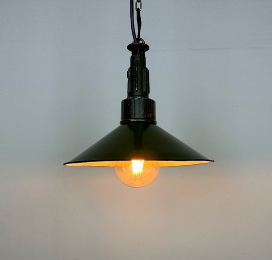 Image 1 of Industrial Green Enamel Military Pendant Lamp with Cast Aluminium Top, 1960s