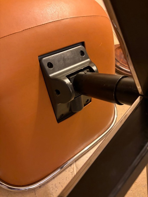 Image 1 of 2 x Knoll Pollock office chairs