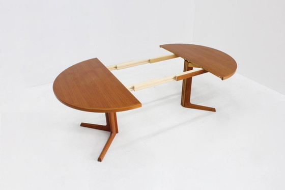Image 1 of Vintage Deense ronde uitschuifbare eettafel tafel Gudme 