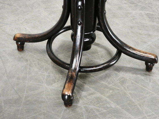 Image 1 of Verstelbare pianokruk van gebogen hout in Thonet-stijl, Tsjechoslowakije, jaren 1930