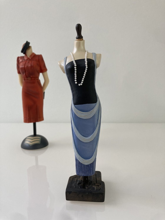 Image 1 of Twee collectables van The Latest Thing