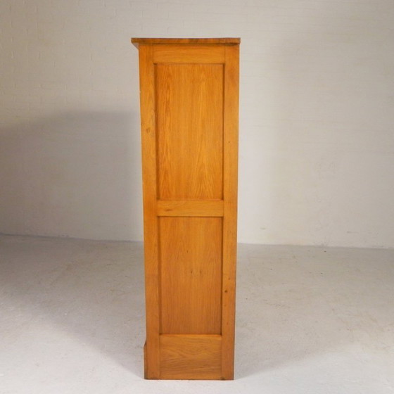 Armadio a serrandina in rovere con 2 ante, alto 150 cm, anni '30 – Cassettiere, Legno (photo 19 of 21)