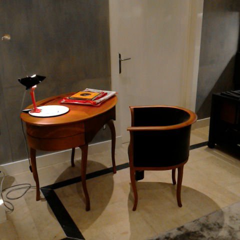 Image 1 of Bureau Ceccotti Arabella en bois de cerisier