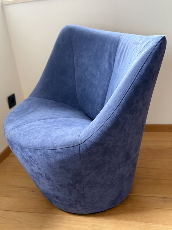 Image 1 of Ligne Roset Inda Sessel in Alcantara