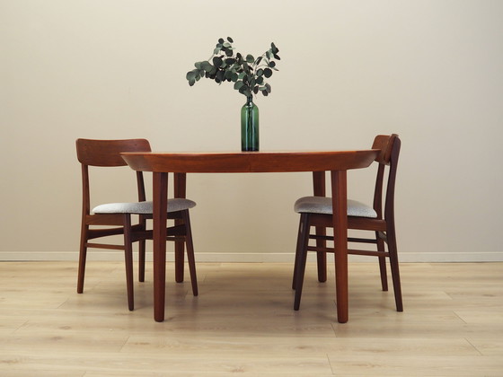 Image 1 of Table ronde en teck, Design danois, années 1960, Fabricant : Gudme Møbelfabrik, Designer : Ole Hald
