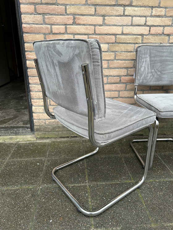 Image 1 of 4 sillas de tela acanalada pura con estructura tubular cromada