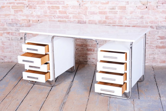 Gerestaureerd Bauhaus-schrijfbureau, van Marcel Breuer voor Thonet, chroom, Tsjechië, jaren 1930 – Metal (photo 7 of 13)