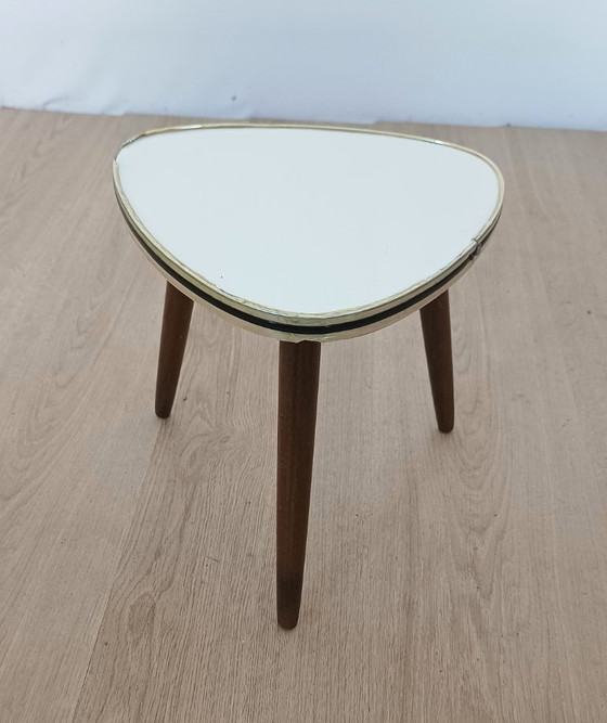 Vintage Plant Table – Plastic, Wood (photo 7 of 9)