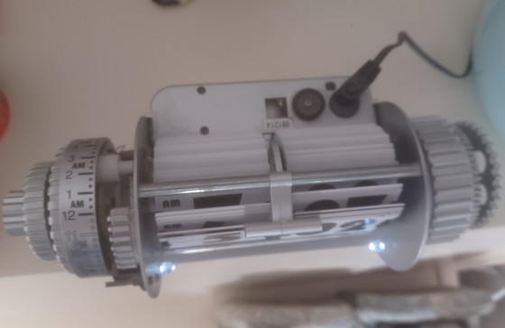 Image 1 of Green Lantern Bomba flip clock industrieel Dutch design klok