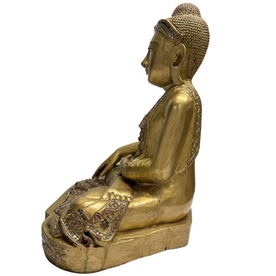 Gilded Wooden Buddha with Glass Inlay from Myanmar, Strong Features – Sculpture (photo 9 of 16)