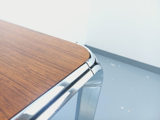 Image 1 of Tavolo da pranzo quadrato vintage Pierre Paulin in palissandro e metallo cromato degli anni '70