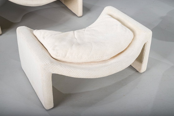 Image 1 of  Chaises et ottomans P60 par Vittorio Introini pour Saporiti, 1960, ensemble de 4